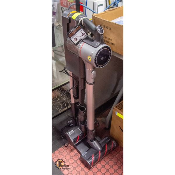 NEW UNPACKED LG CORD ZERO CORLESS VACCUM