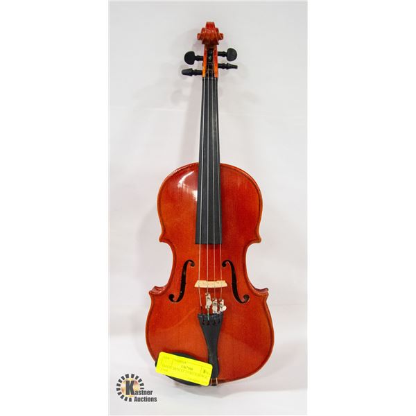 VIOLIN ARTICLE 1/4 WITH BOW & CASE