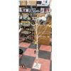 Image 1 : 5 FT. WHITE BIRCH TREE WITH LIGHTS