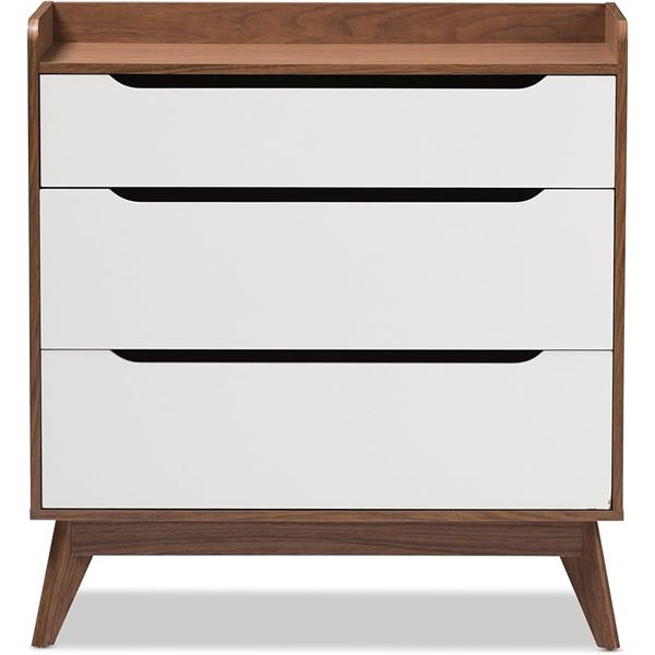 NEW BAXTON STUDIO 7609 WHITE PINE CHEST WI12191