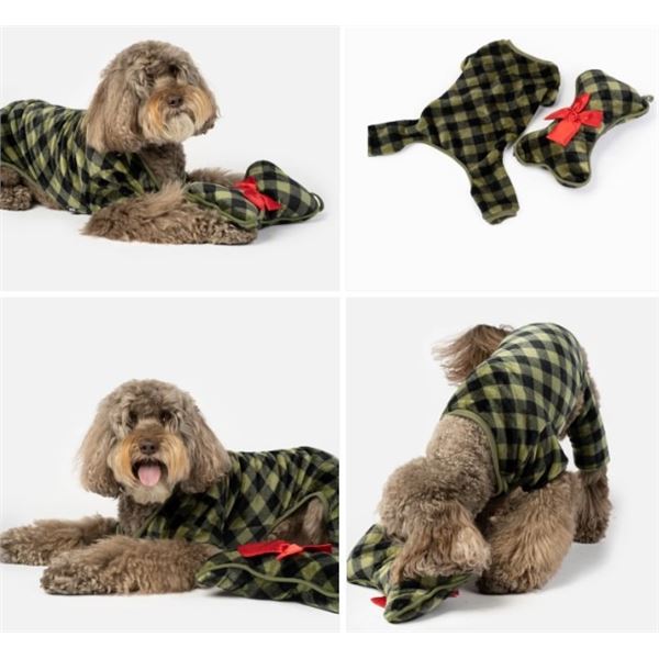 BRAND NEW SILVER PAW ELF DAWG PJ & STOCKING SET