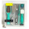 Image 1 : NEW 8 IN 1 PEDICURE SET IN PVC BOX