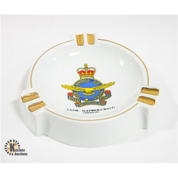 VINTAGE ARDILLAR ROYAL CANADIAN