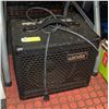 Image 1 : WARWICK CUBE GUITAR OR BASS AMPLIFIER