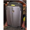 Image 1 : HEYS CARRY ON SUITCASE