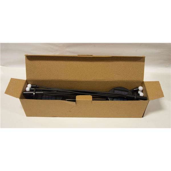 NEW 4PK SOLAR GARDEN FIREFLY LIGHTS