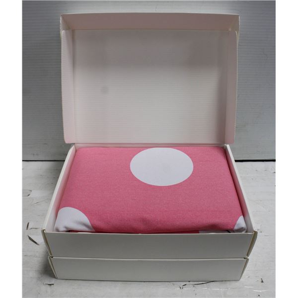 TWO BEANBAGS COVER FOR STUFFED ANIMALS