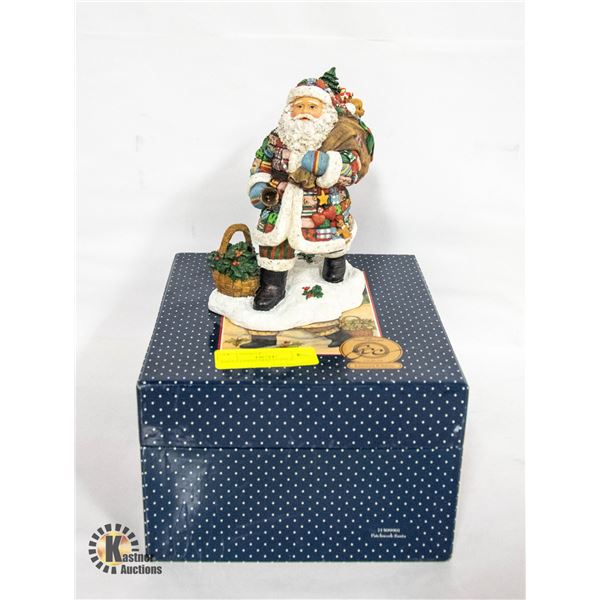 SANTA CHRISTMAS STATUE