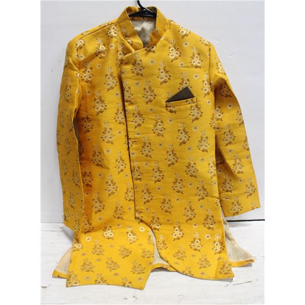 1950 SMOKERS COAT-ESTATE