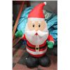 Image 1 : 3 FT TALL INFLATABLE SANTA