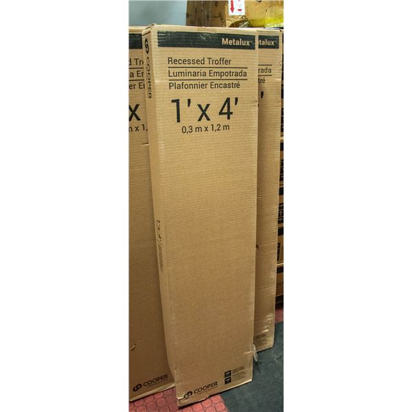 NEW COOPER METALUX RECESSED TROFFER 1' X 4'