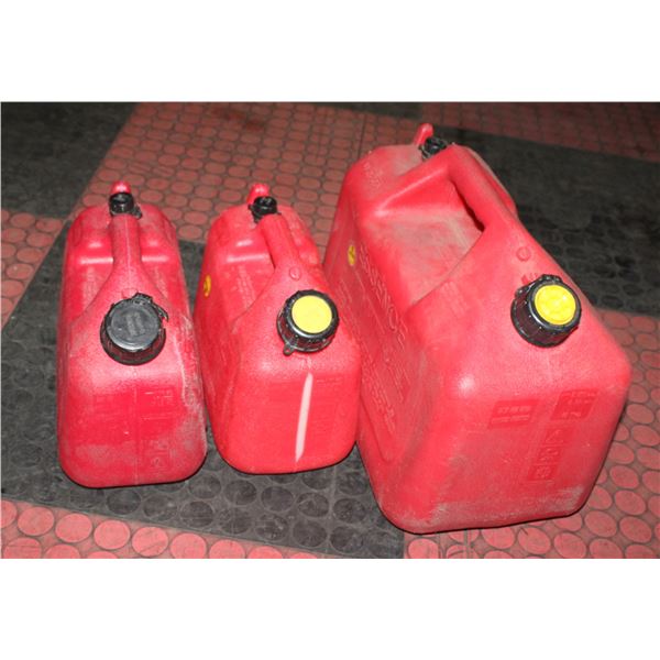 3 GASOLINE CARRY CANISTERS