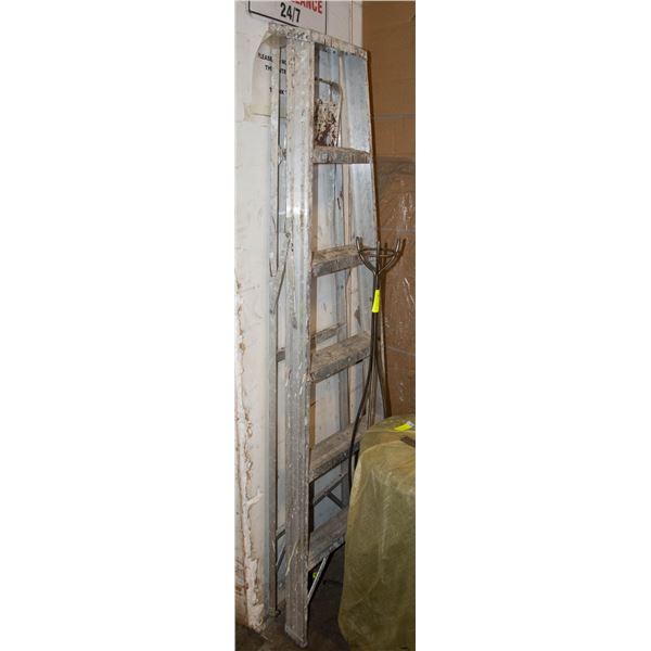 6FT A FRAME LADDER
