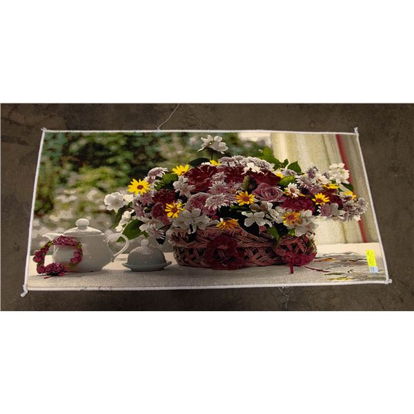 FREIGHT CLAIM CARPET/RUG APPROX 20" X 40"