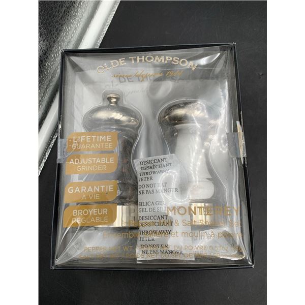 Olde Thompson Pepper & Salt Grinder