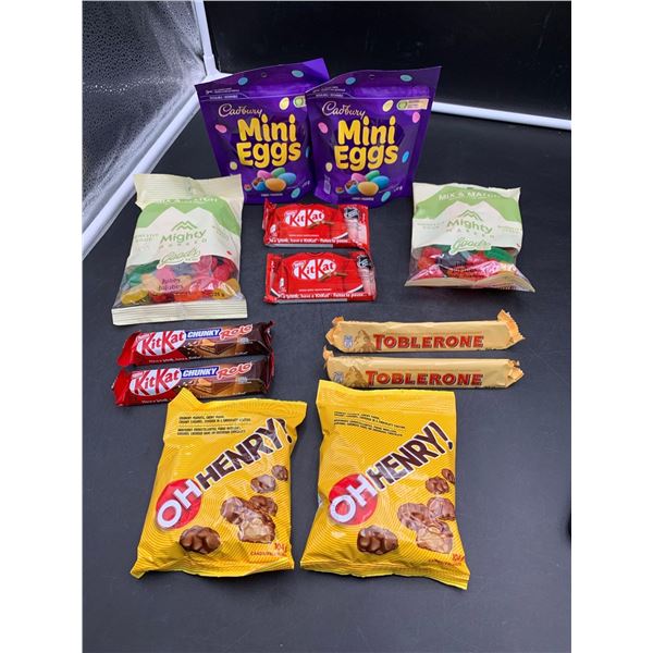 Lot of Assorted Candy