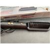 Image 2 : Straight Comb Temperature Control Hair Straightner