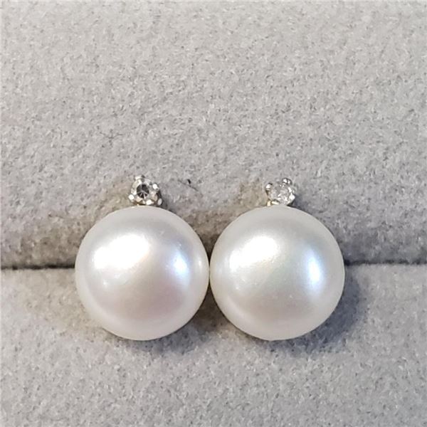 14K White Gold Fresh Water Pearl Diamond(0.02ct) Earrings, Suggested Retail Value $300 (Estimated Se