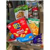 Image 1 : Lot of Assorted Snacks