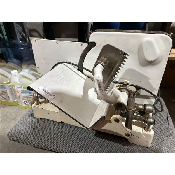 Barnes Quality Slicer