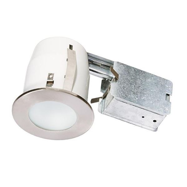 Bazz Recessed Dimmable Light For Damp Locations - 3 7/8-in dia Brushed Chrome - GU10 35-Watt Halogen