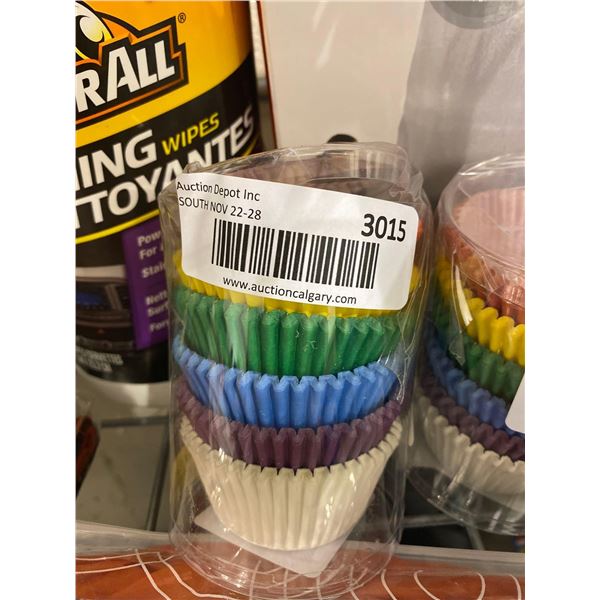 Lot of multi color Baking cups