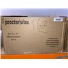 Image 2 : Proctor Silex 0.7 Cu. Ft. Microwave White