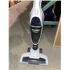 Image 3 : Eureka 2-in-1 Stick Vacuum
