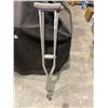 Image 2 : Pair of Crutches 5'2" to 5'10"