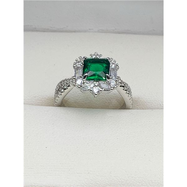 Emerald square solitaire .80 Carat Cluster Mount Vintage Styled Dress Ring set in .999 silver NEW si