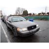 Image 2 : 2010 Ford Crown Victoria