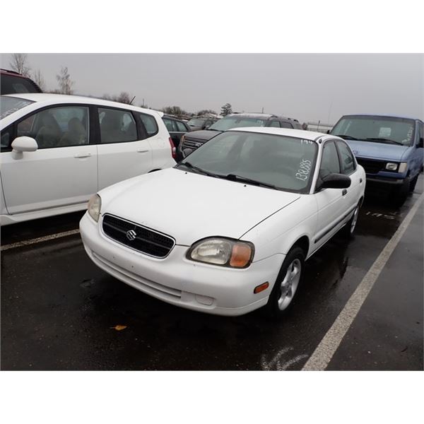 2000 Suzuki Esteem