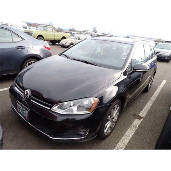 2017 Volkswagen Golf SportWagen