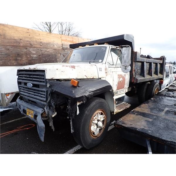 1985 Ford F-700