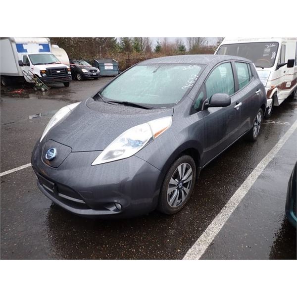 2013 Nissan LEAF