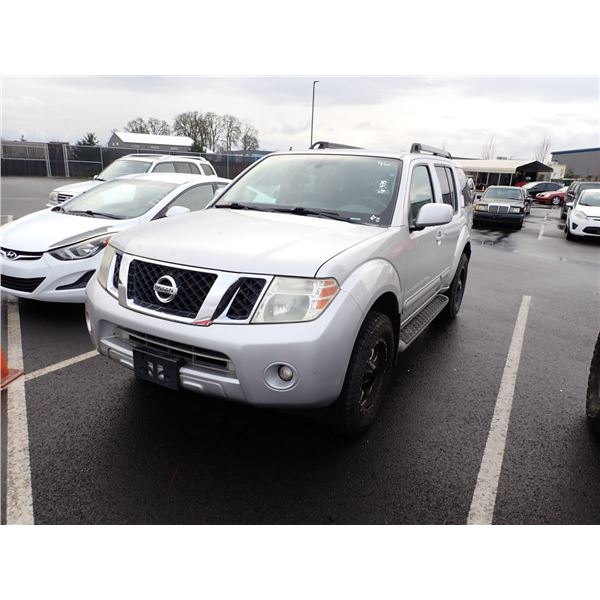 2012 Nissan Pathfinder RUNS WITH MECHANICAL PROBLEMS