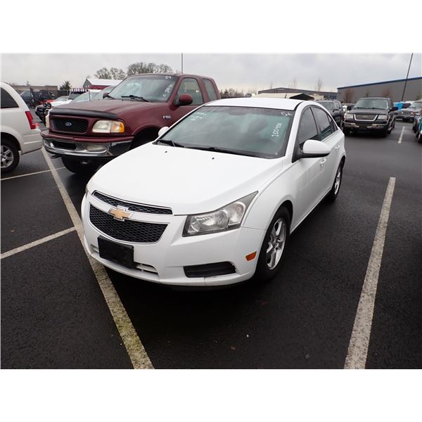 2013 Chevrolet Cruze RUNS WITH MECHANICAL PROBLEMS