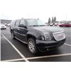 Image 2 : 2007 GMC Yukon XL Denali RUNS WITH MECHANICAL PROBLEMS