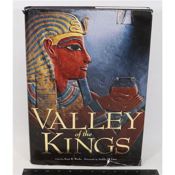 VALLEY OF THE KINGS HARDCOVER BOOK