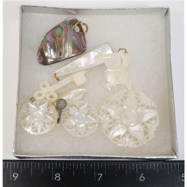 ESTATE LOT OF VARIOUS MOTHER OF PEARL JEWELRY
