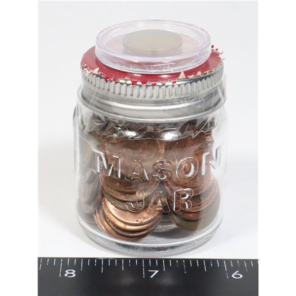 SMALL MASON JAR OF AMERICAN ONE CENT COINS