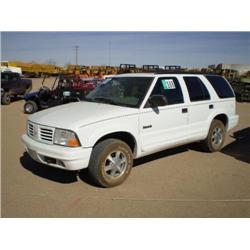 OLDSMOBILE BRAVADA AWD SUV, s/n 1GHDT13WXY2299053: