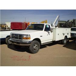FORD F SUPER DUTY UTILITY TRUCK, s/n 3FELF47FOVMA55864: