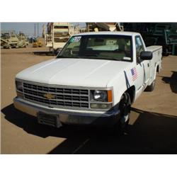 CHEVROLET 2500 UTILITY TRUCK, s/n 1GCFC24H9JZ263548: