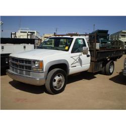 CHEVROLET CHEYENNE 3500 FLATBED DUMP TRUCK, s/n 1GBKC34N1S1117479: