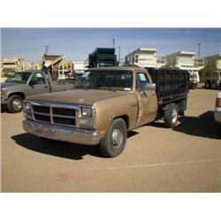 DODGE RAM 250 FLATBED TRUCK, s/n 1B7KE265XPS219684: