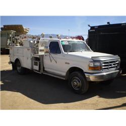 FORD F477 SUPER DUTY MECHANICS TRUCK, s/n 2FDLF47GONCB04196: