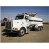 Image 1 : PETERBILT 377 4,000 GAL. T/A WATER TRUCK, s/n 1XPCDR9X1PD328390:
