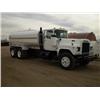 Image 1 : MACK R747S 4000 GALLON T/A WATER TRUCK, s/n 1M1N195Y6CA002579: