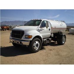 FORD F650XLT SUPER DUTY 1850 GALLON S/A WATER TRUCK, s/n 3FDWF65H9YMA20990:
